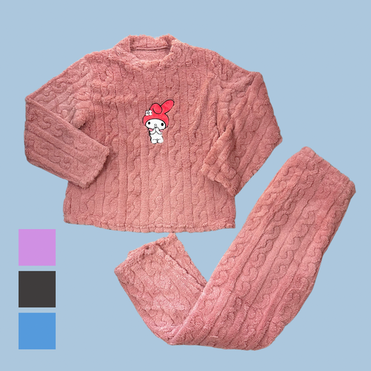 Pijama Polar Grueso KUROMI Estándar Adulto